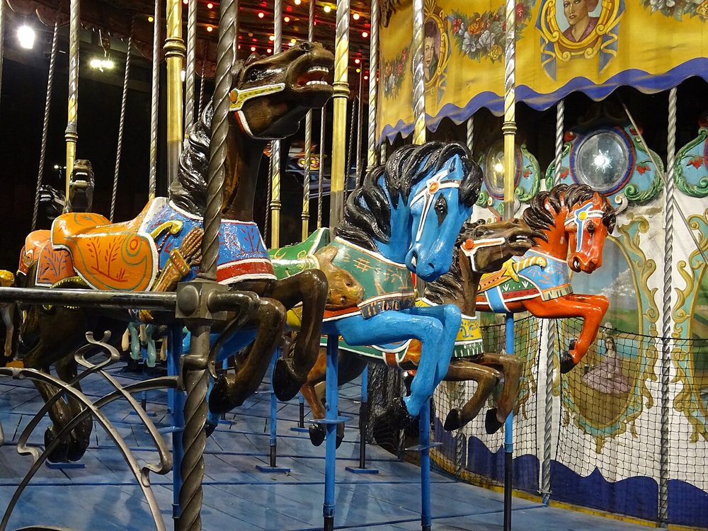 Tiovivo del Parque de Atracciones de Madrid